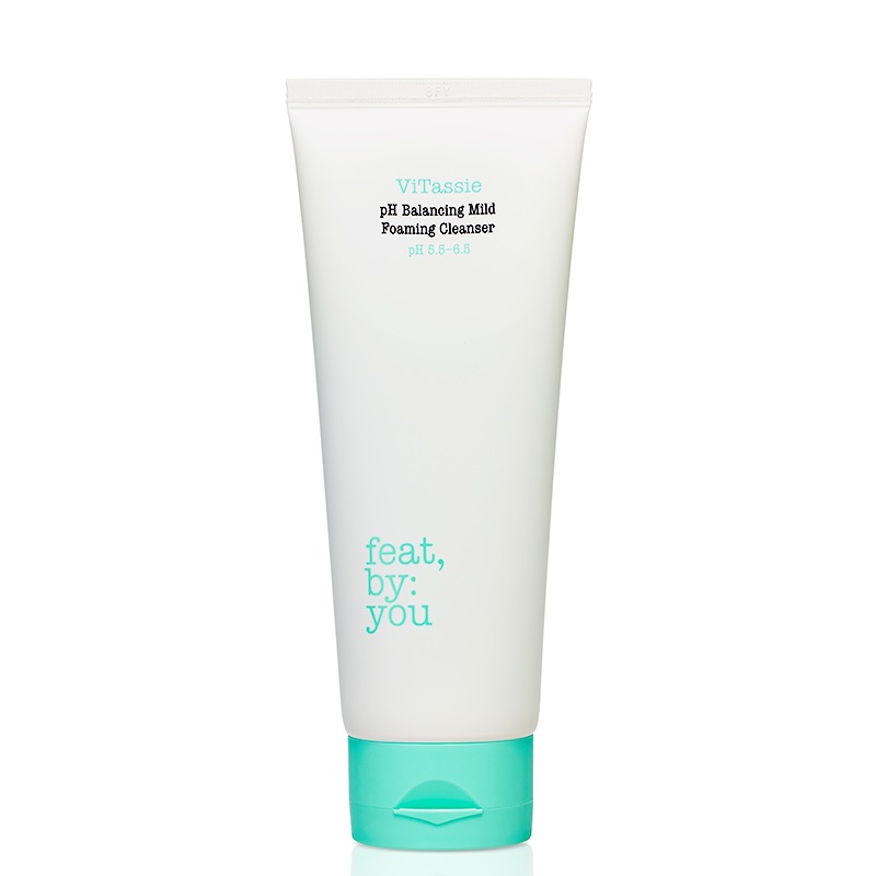 ViTassie pH Balancing Mild Foaming Cleanser