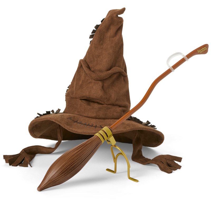 American Girl Sorting Hat & Nimbus 2000 for 18-inch Dolls