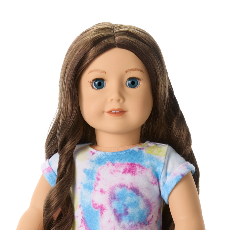 Truly Me 18-inch Doll #126 with long wavy brown hair